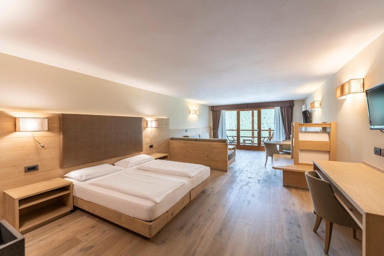 Design & Suite Hotel Ciarnadoi Vigo di Fassa Εξωτερικό φωτογραφία